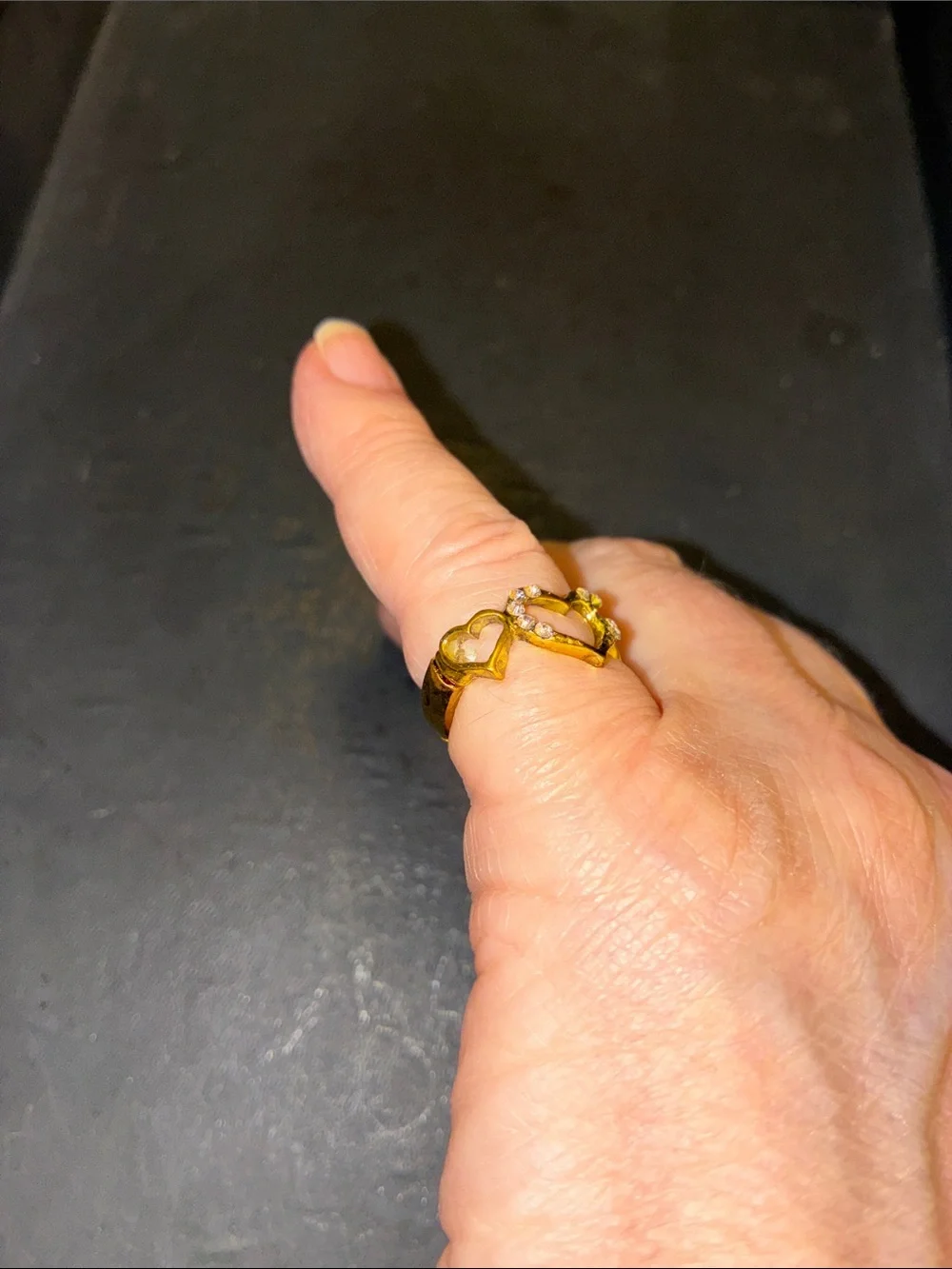 N/A elegant gold